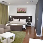 Havana Hotel Grilë