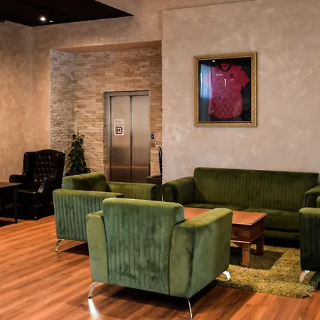 Havana 酒店 Grilë