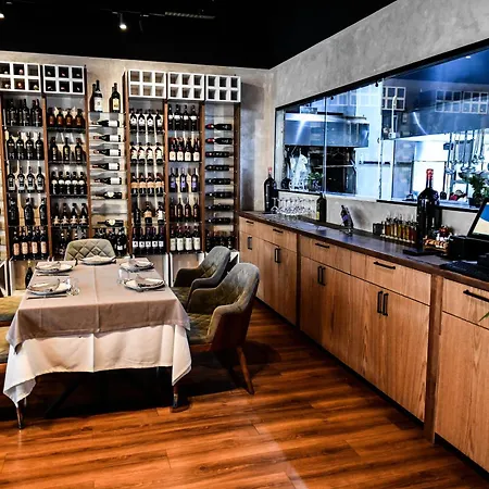 酒店 Havana Grilë