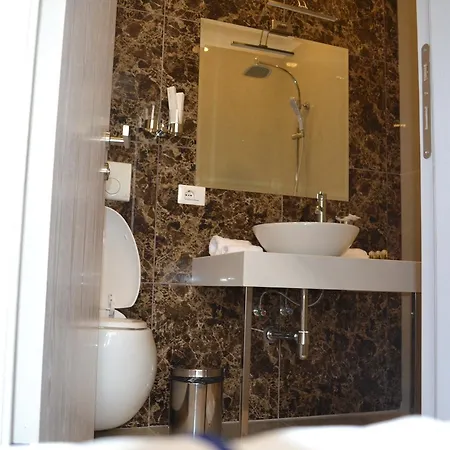 酒店 Havana Grilë