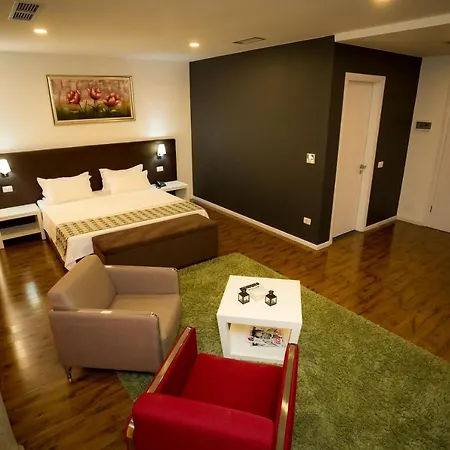 酒店 Havana Grilë